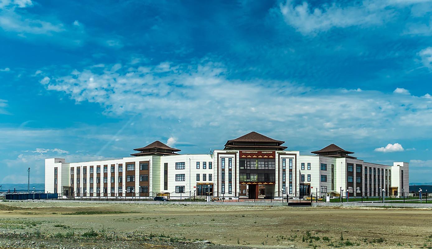 Проектирование и производство вентилируемого фасада для Кызыльского Президентского Кадетского Училища